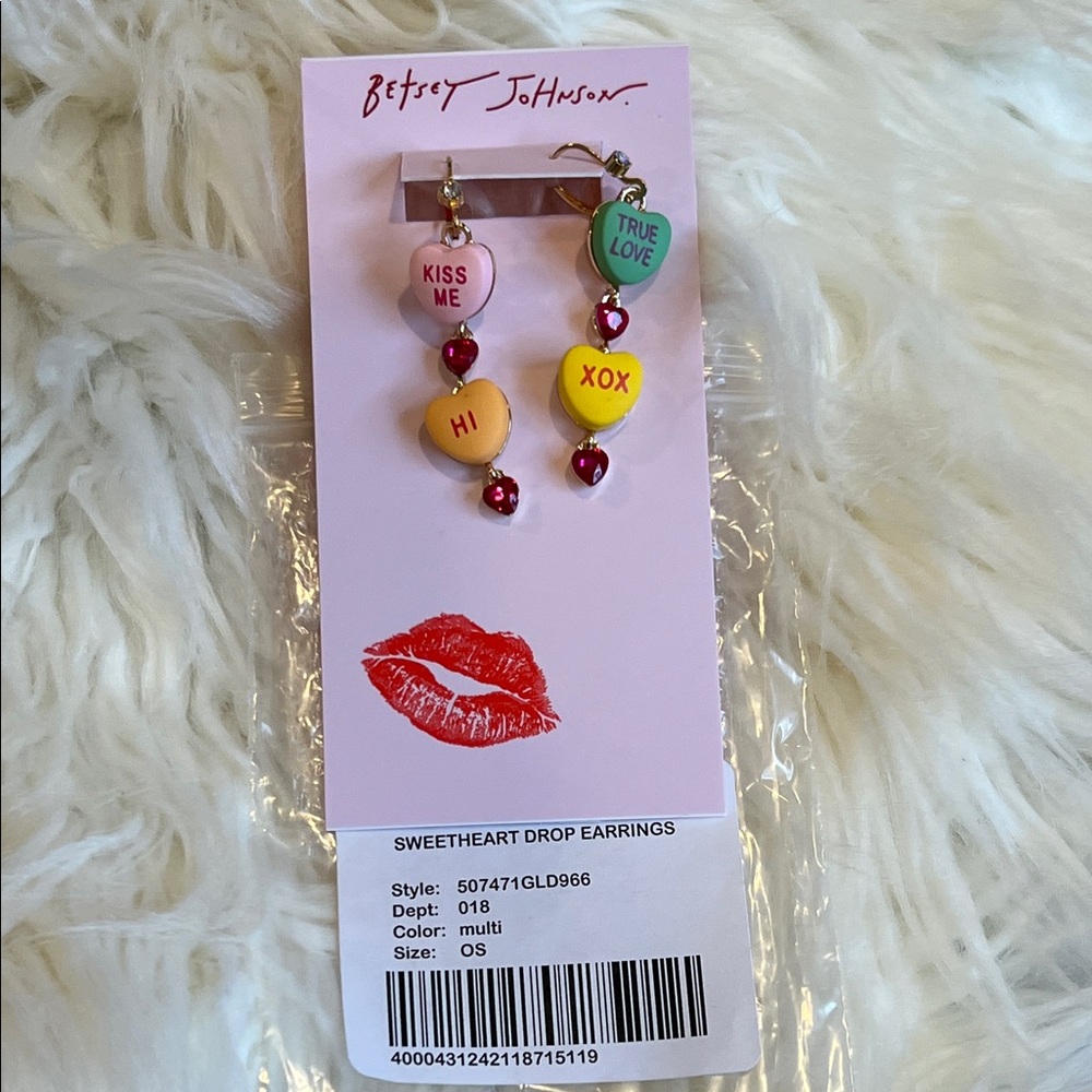 Betsey Johnson Sweet Heart Valentine Drop Earrings - Picture 6 of 6